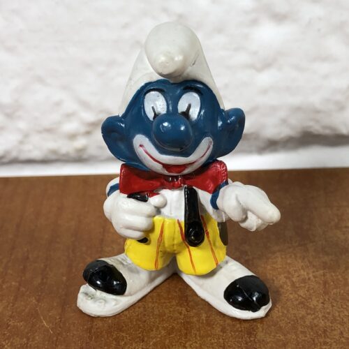 1976 Peyo Clown Smurf Figurine (Made in Hong Kong)