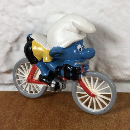1979 Peyo Cyclist Smurf Figurine (Made in West Germany)