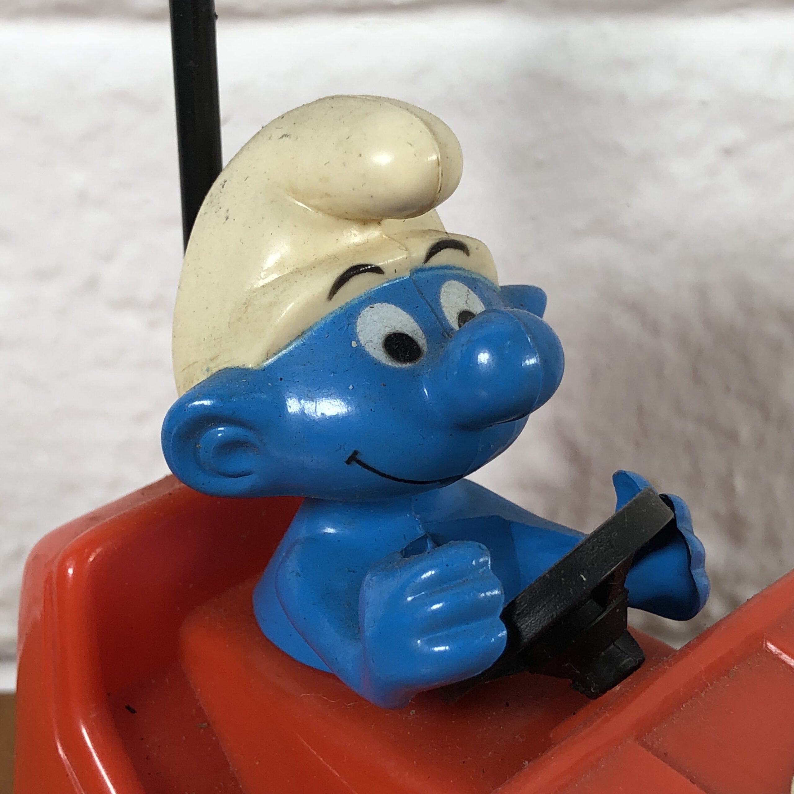 Galoob Peyo Bumper Car Smurf Figurine (Made in Hong Kong) - Image 2