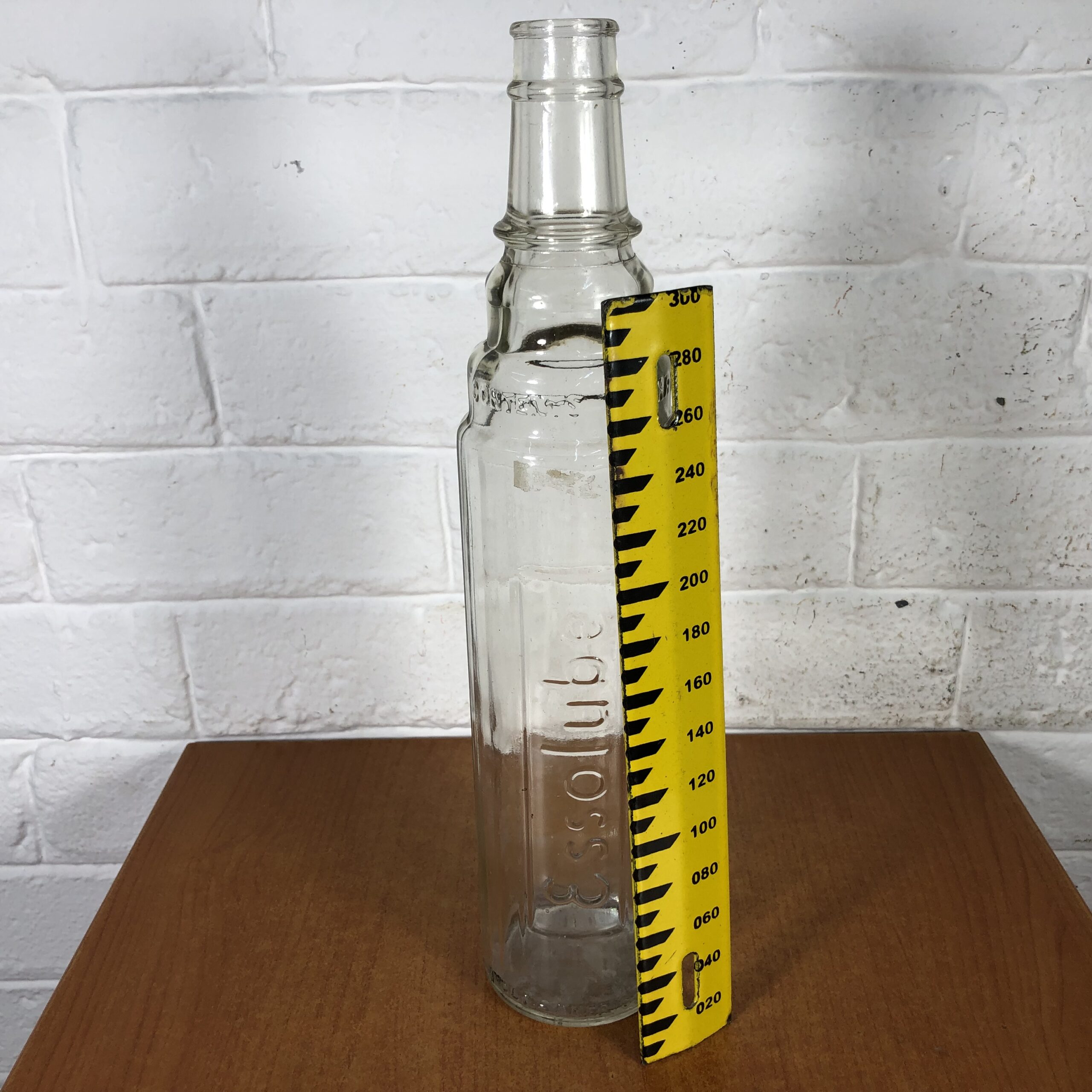 Vintage 1960s Essolube Glass Bottle (1 Quart) ~ Property of Anglo American Oil - Image 10