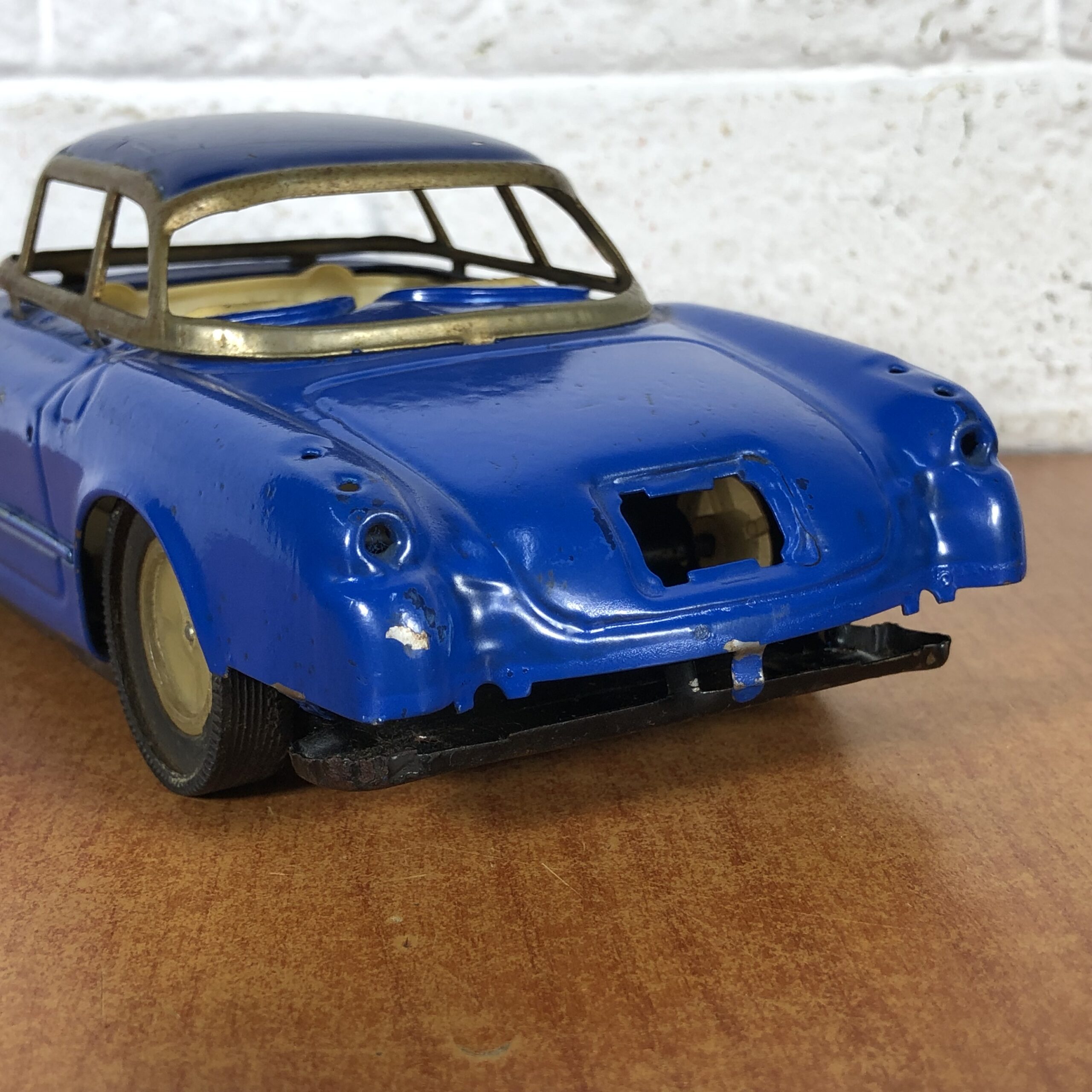 Vintage Chevrolet Corvette Tin Toy - Image 8