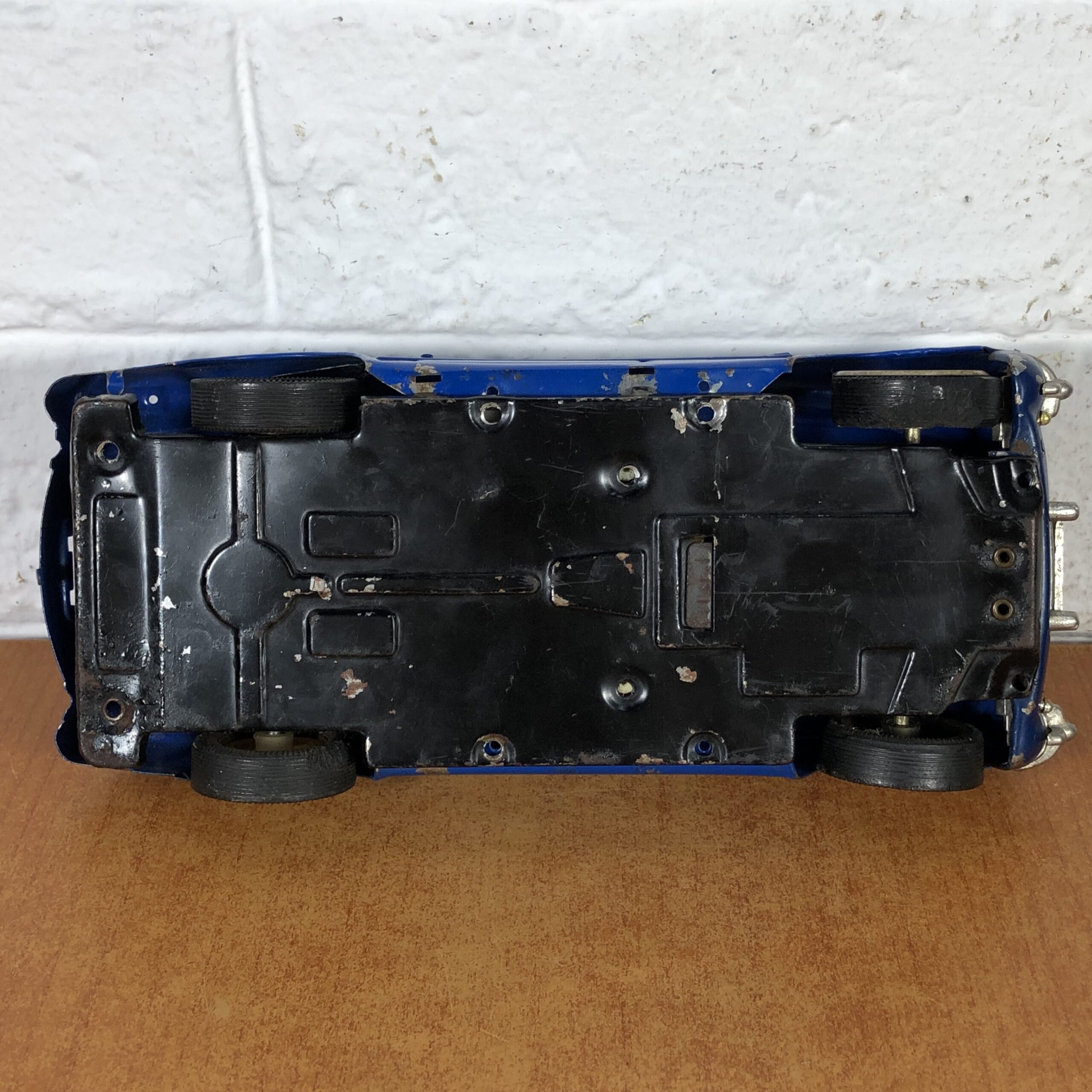 Vintage Chevrolet Corvette Tin Toy - Image 11