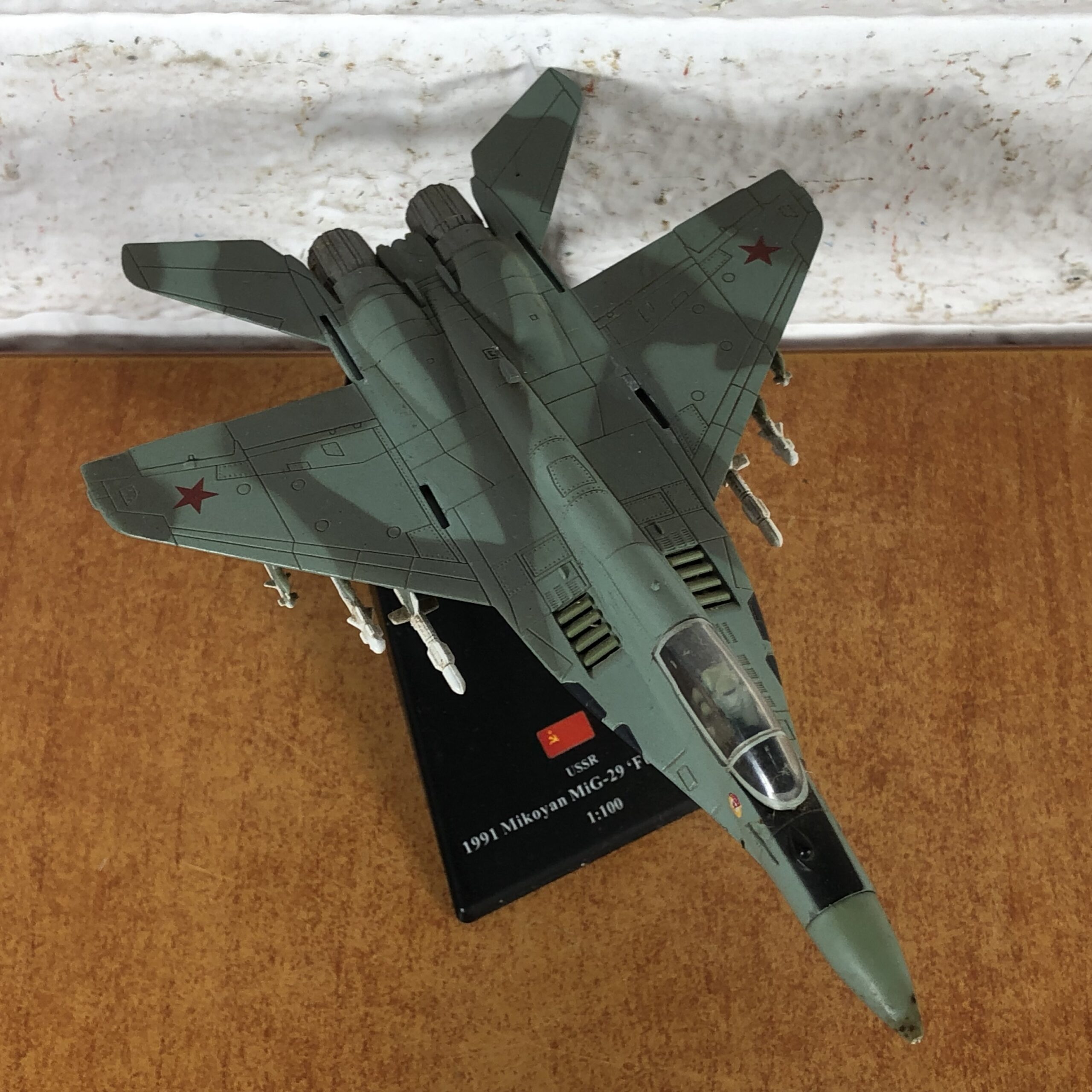 USSR 1991 Mikoyan MiG-29 'Fulcrum-C' Aircraft Model (1:100)