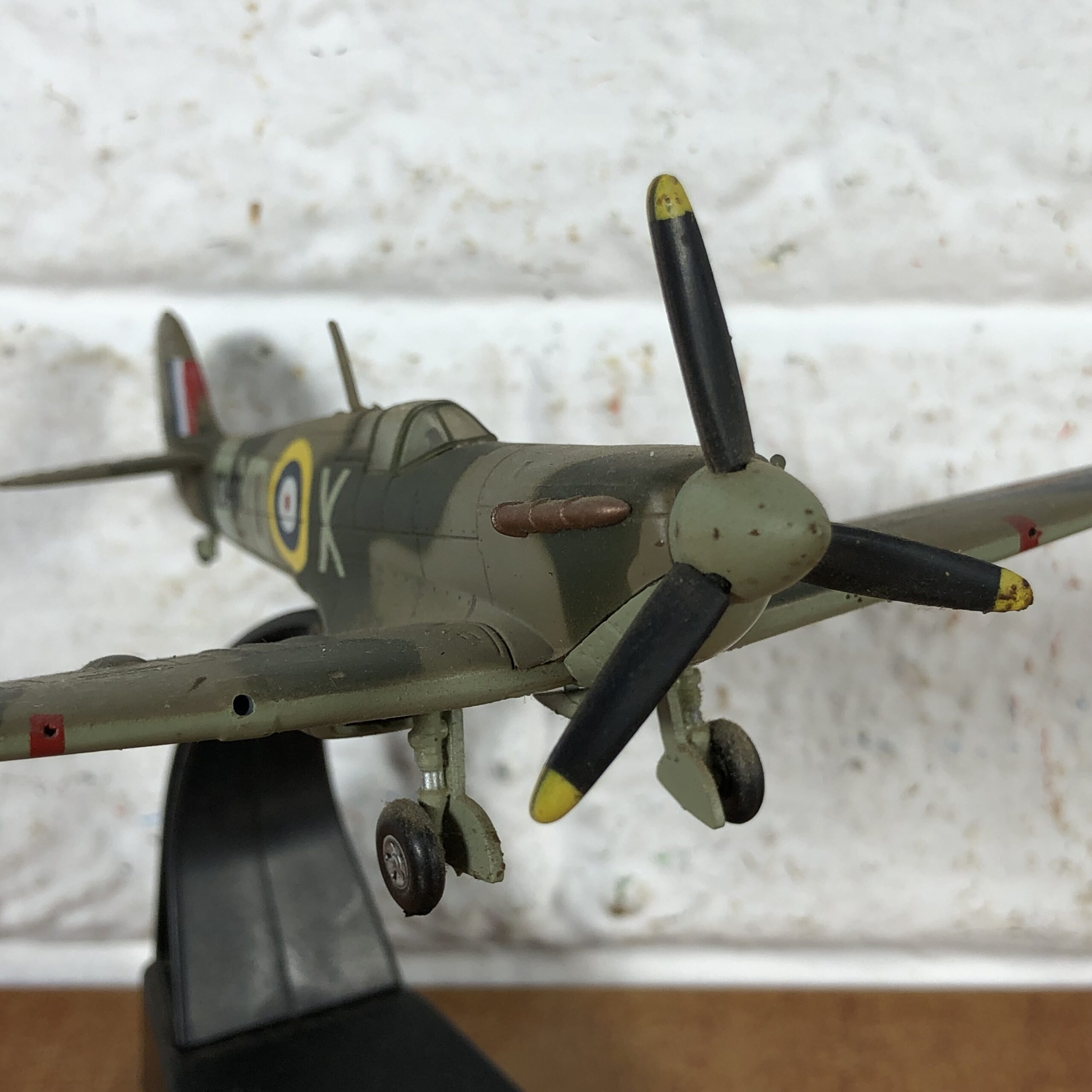 United Kingdom 1941 Supermarine Spitfire Mk Vb Aircraft Model (1:72) - Image 2