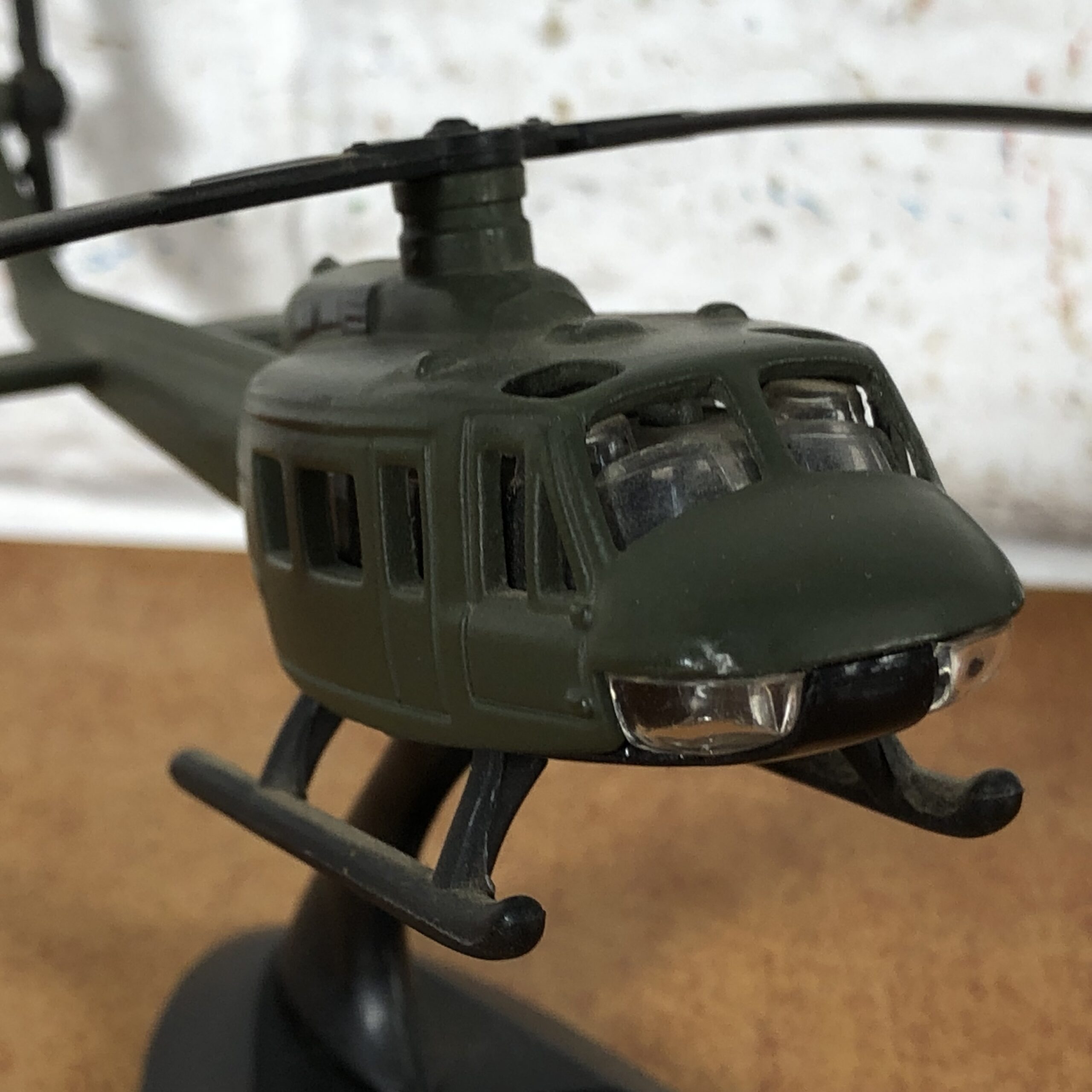 Bell UH-1 Iroquois "Huey" Helicopter Model - Image 2