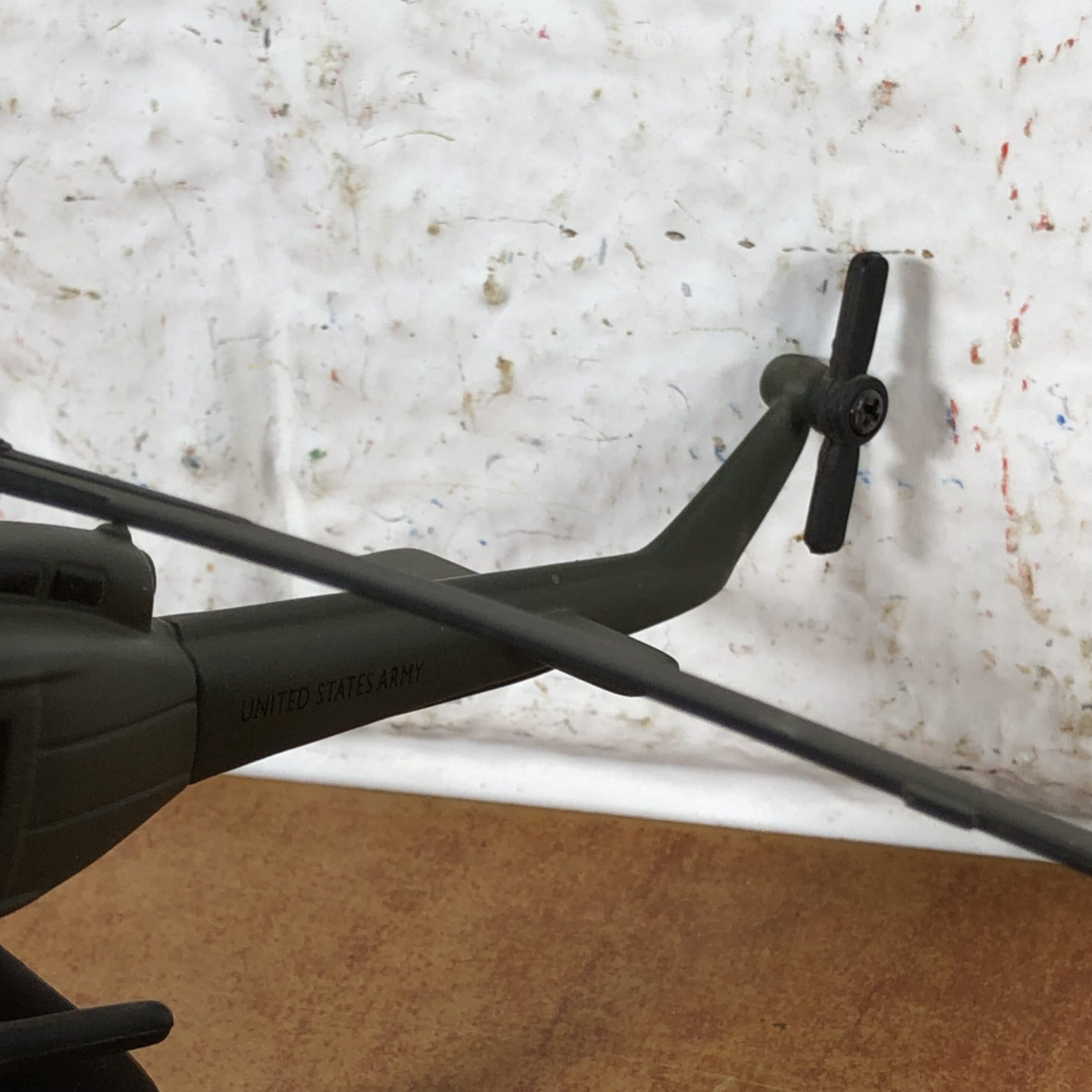 Bell UH-1 Iroquois "Huey" Helicopter Model - Image 7