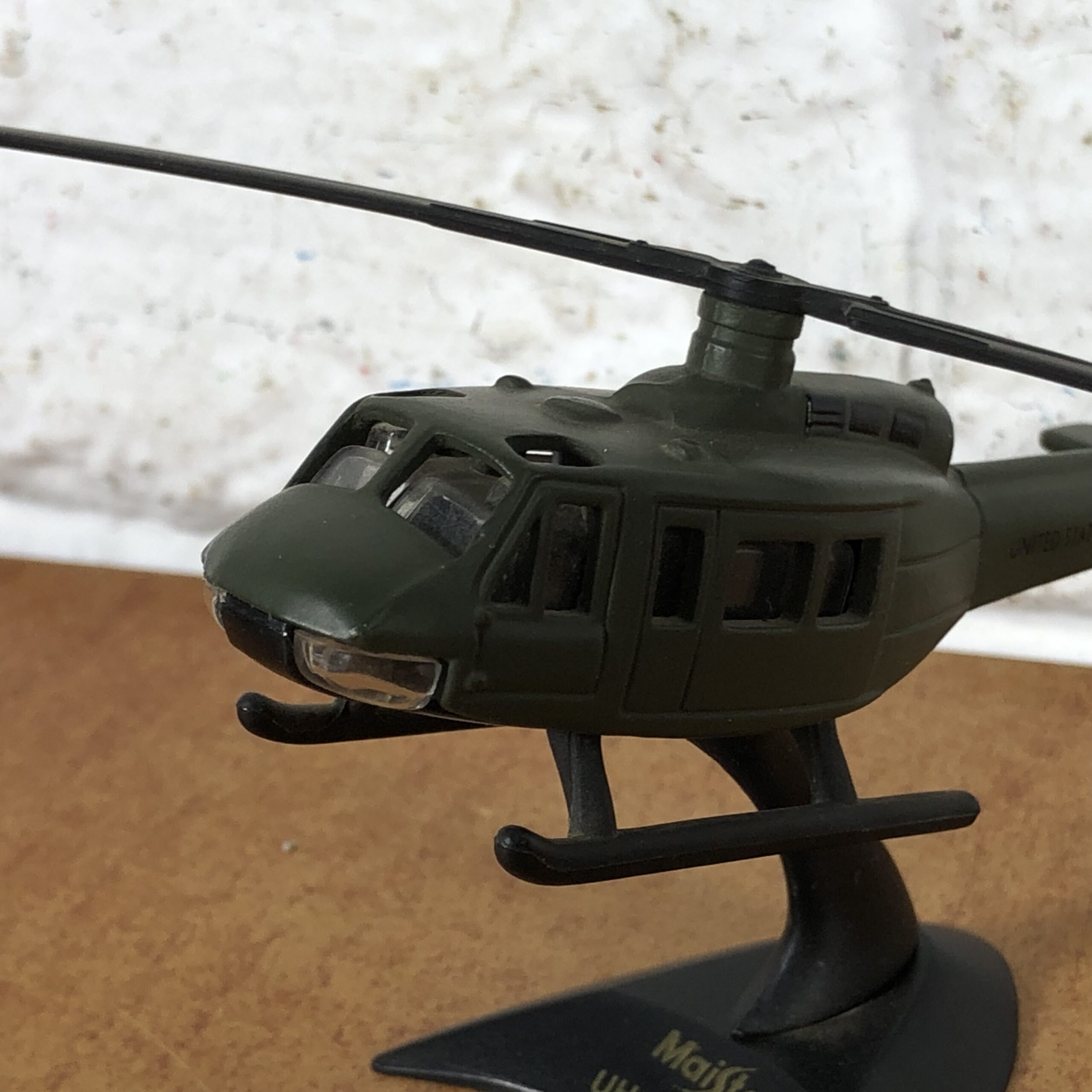 Bell UH-1 Iroquois "Huey" Helicopter Model - Image 6