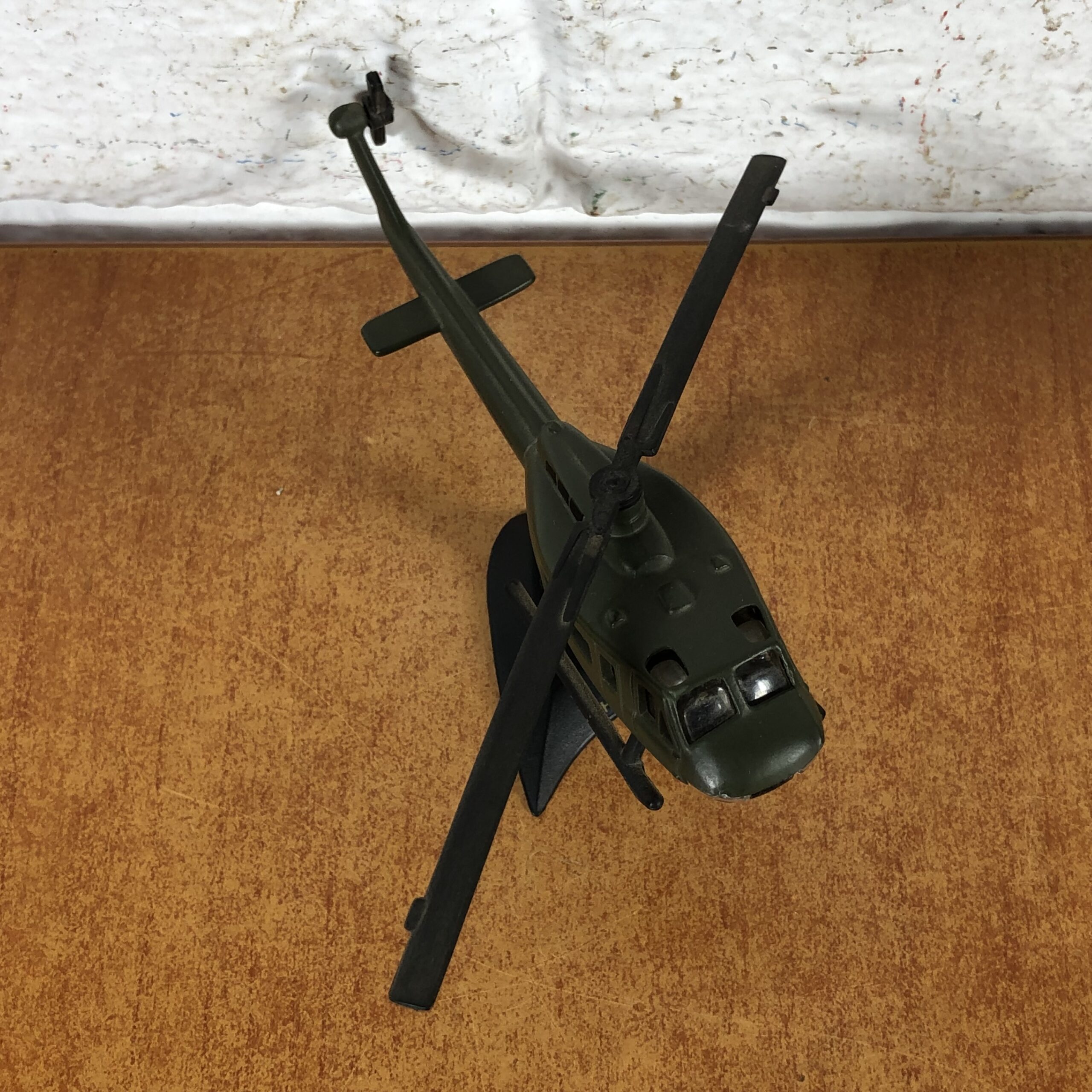 Bell UH-1 Iroquois "Huey" Helicopter Model - Image 5