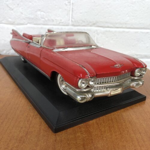 1959 Cadillac Eldorado Biarritz (1:18)