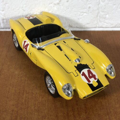 1957 Ferrari 250 Testa Rossa (1:18) ~ Made in Italy