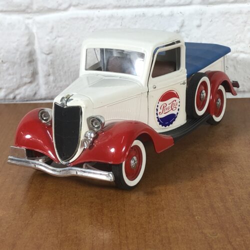 Solido Pepsi-Cola Ford V8 (1:19) ~ Made in France
