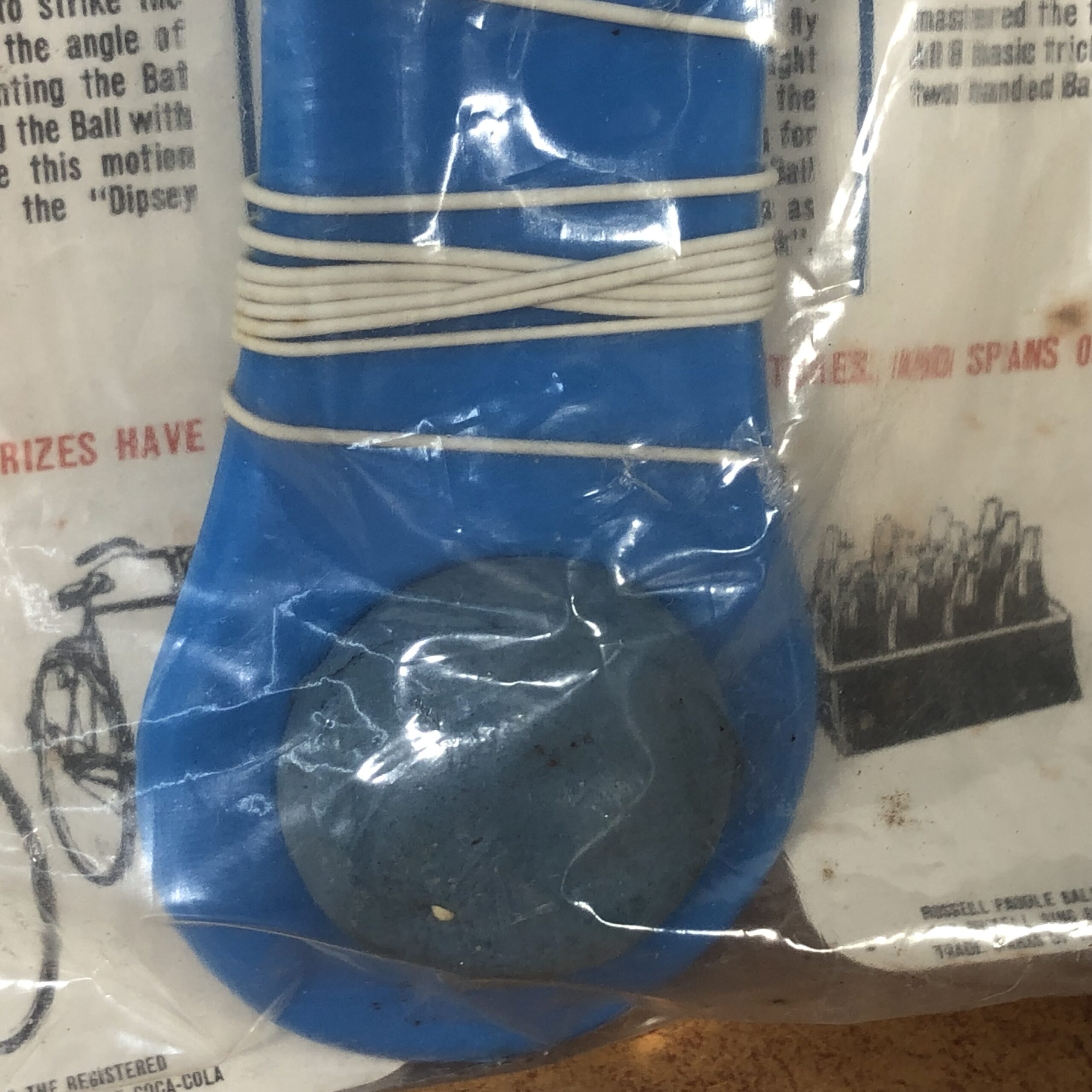 Vintage Fanta Ding-Bat in Original Packaging - Image 7