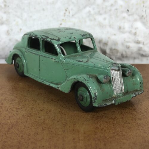 Dinky Toys ~ Riley (Made in England)