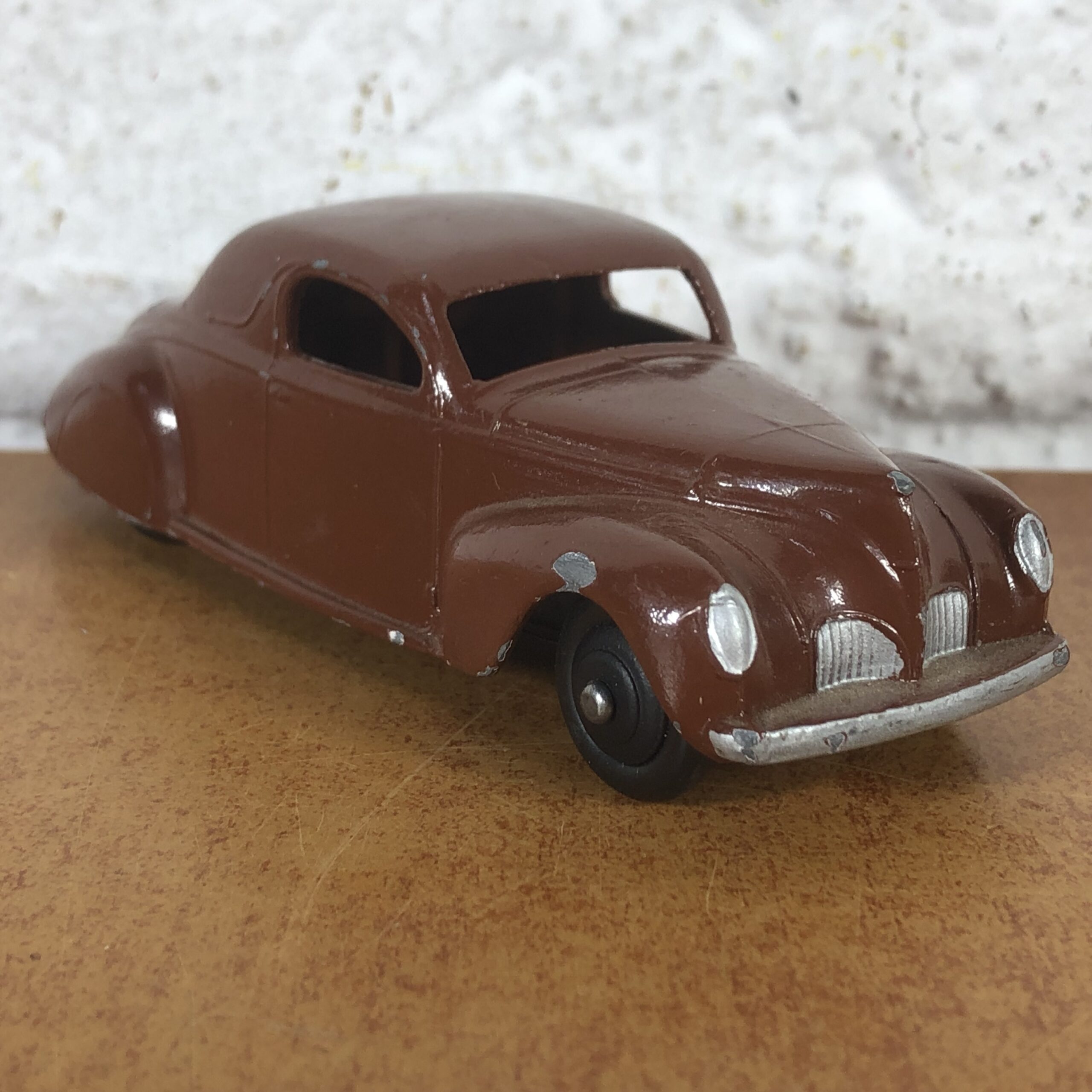 Dinky Toys ~ Lincoln Zephyr (Made in England)
