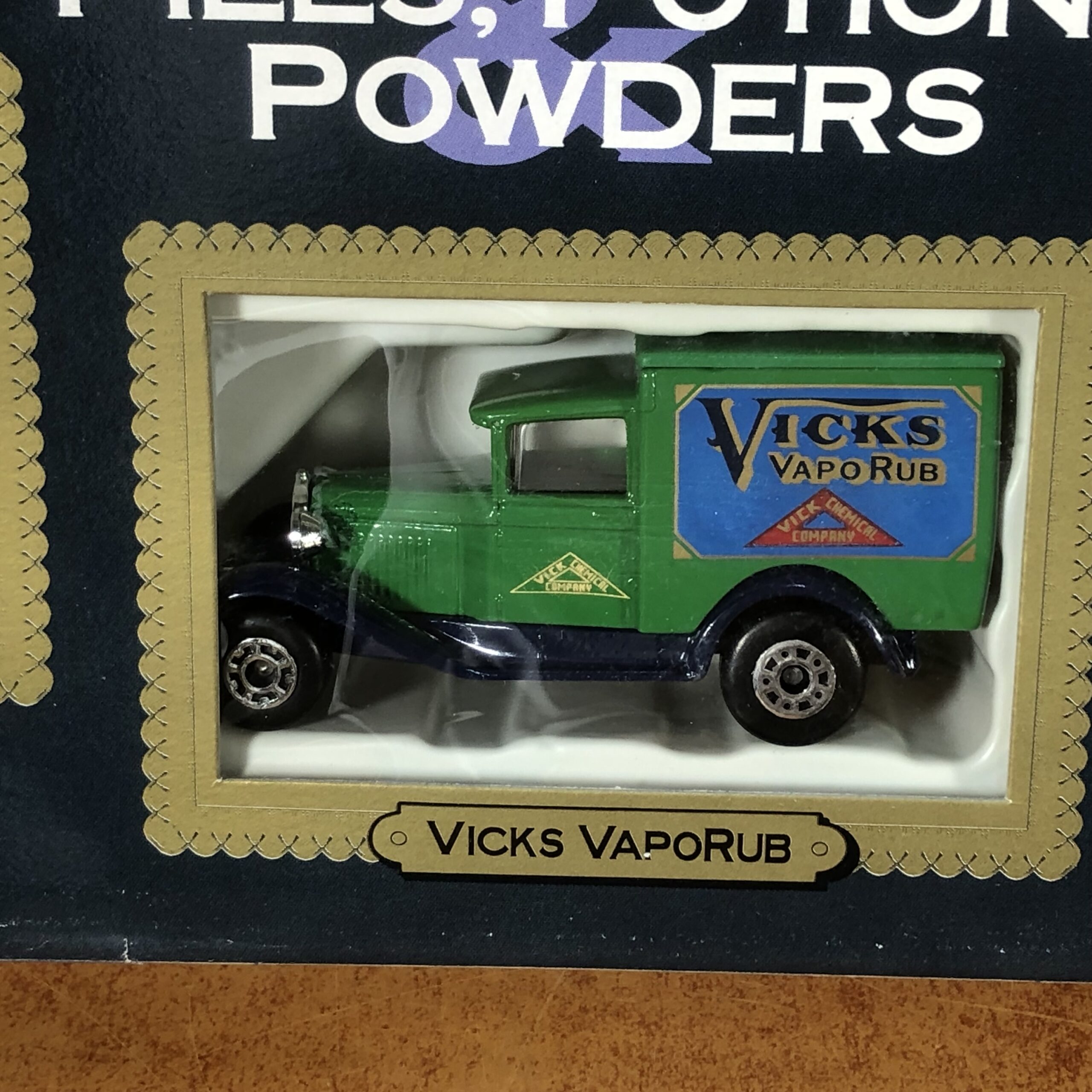 Matchbox Pills, Potions & Powders Gift Set (6 Classic Vehicle Models) - Image 8