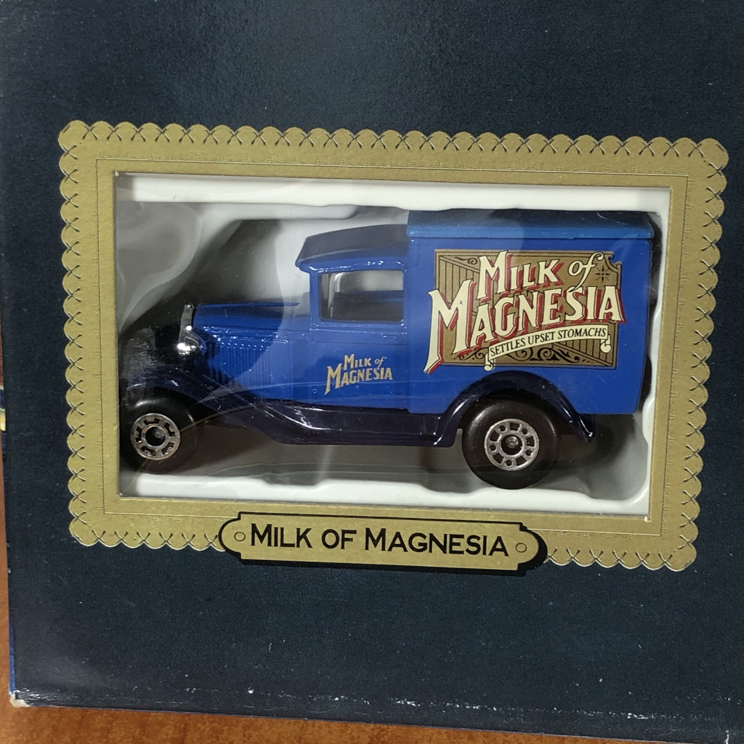 Matchbox Pills, Potions & Powders Gift Set (6 Classic Vehicle Models) - Image 3