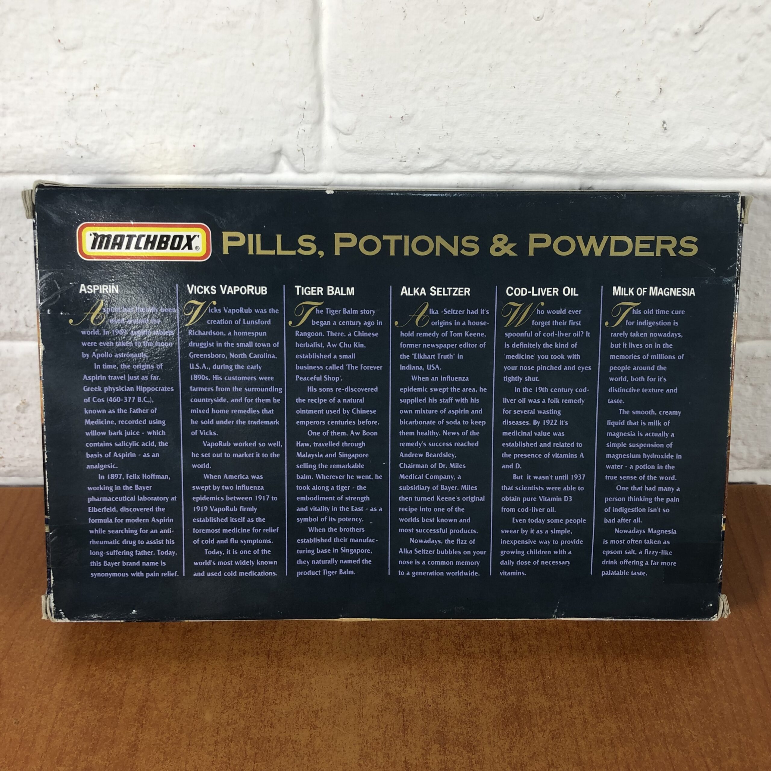 Matchbox Pills, Potions & Powders Gift Set (6 Classic Vehicle Models) - Image 12