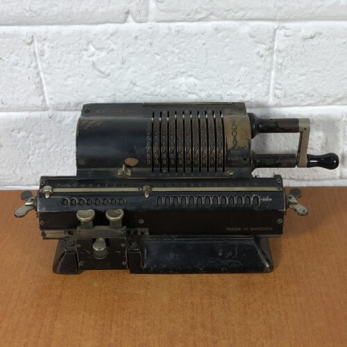Vintage Original Odhner Mechanical Pinwheel Calculator (Made in Sweden)