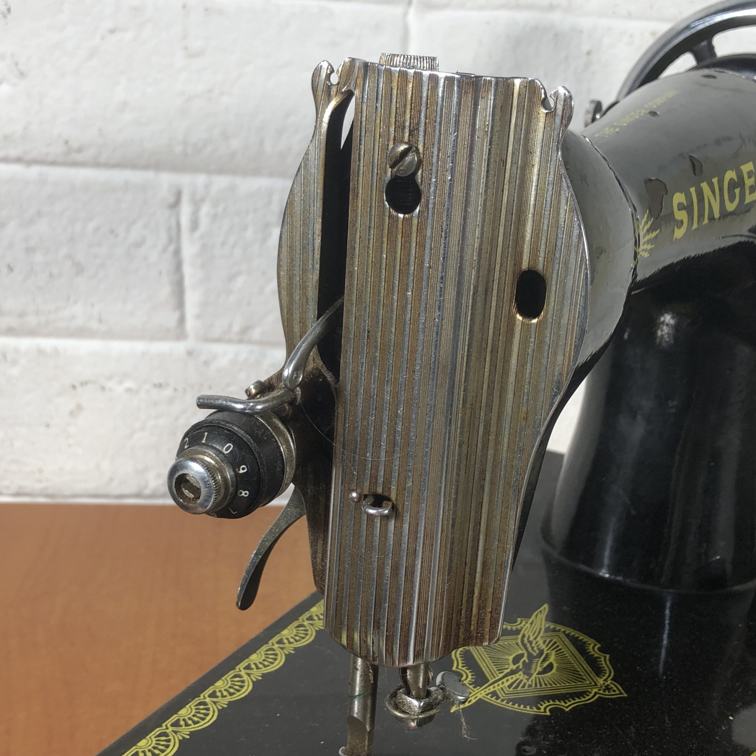 Vintage Singer Sewing Machine - Image 8