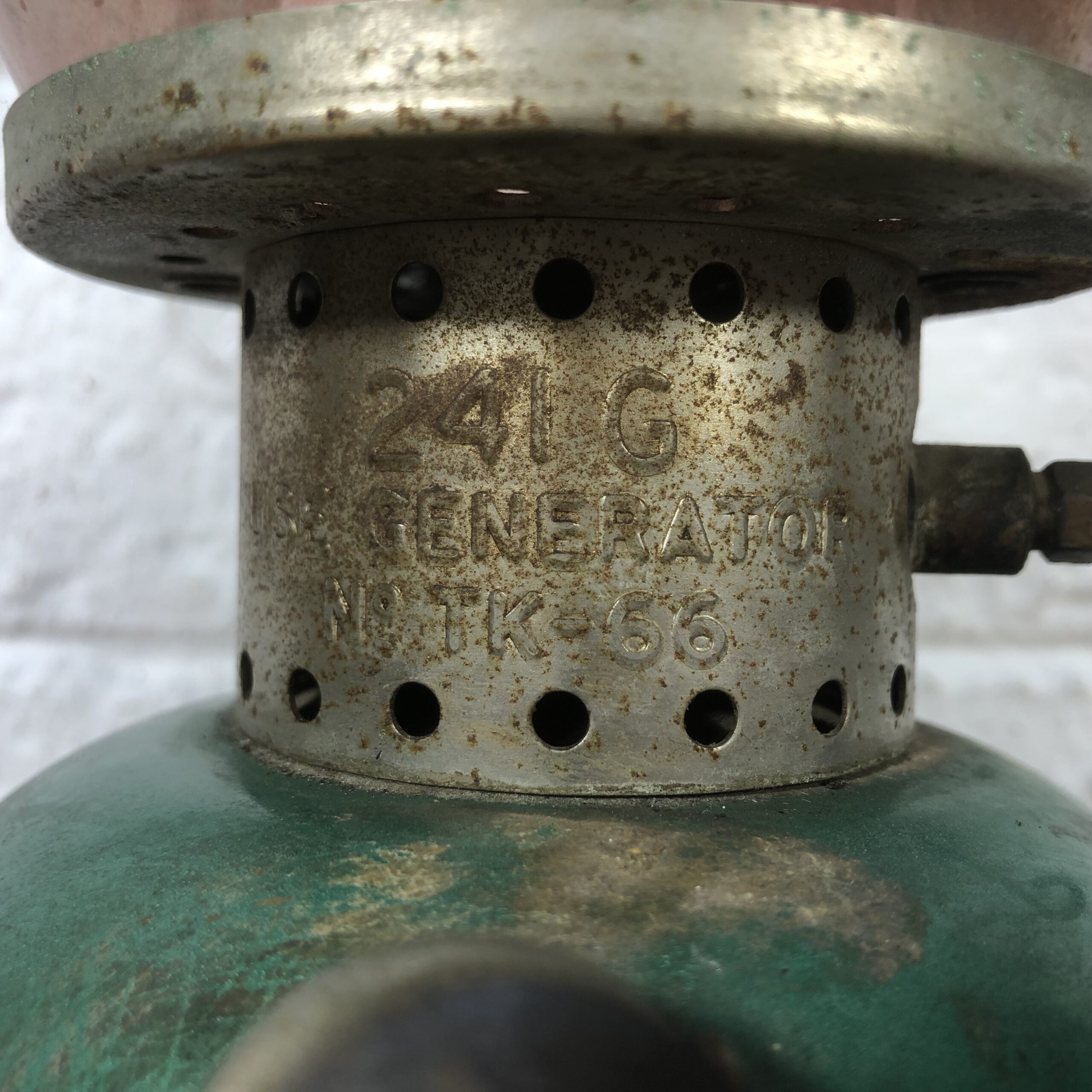 Vintage Coleman 241 G Lamp (Made in Canada) - Image 4