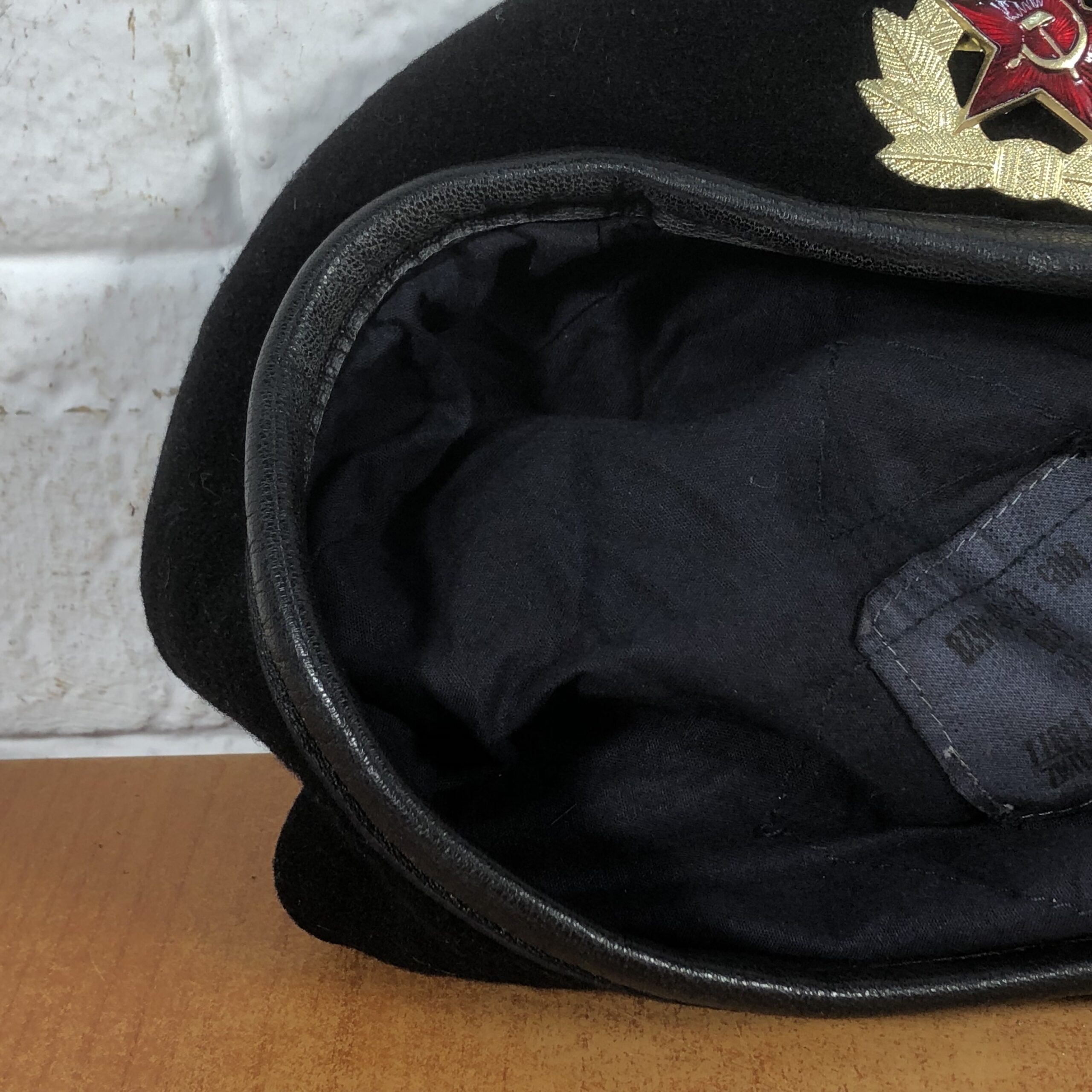 Vintage Military Beret with Soviet USSR Badge - Image 3