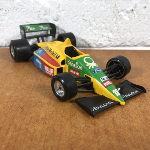 Burago Benetton Ford F1 Racing Model Car (1:24) ~ Made in Italy