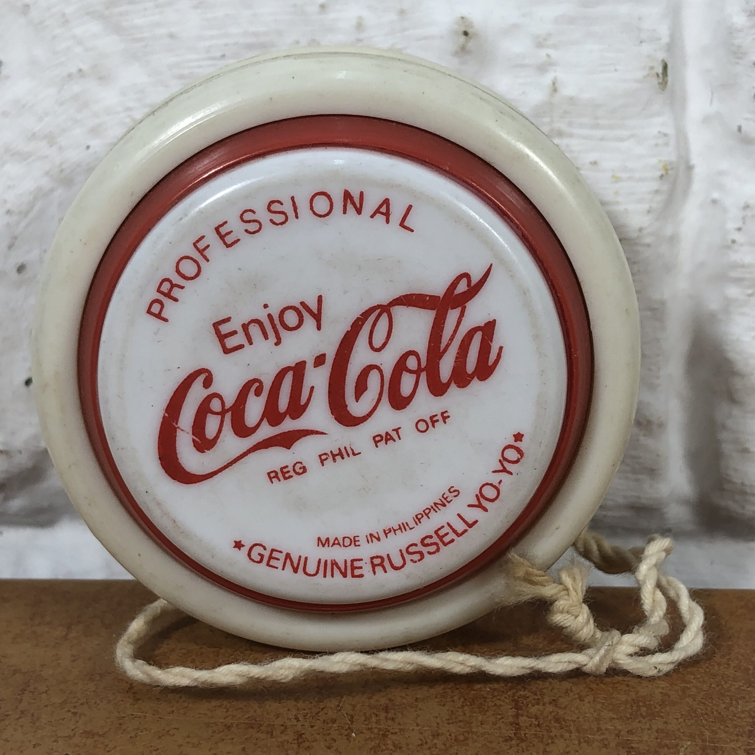 Genuine Russell Coca Cola Professional Yo-Yo (Made in Philippines)