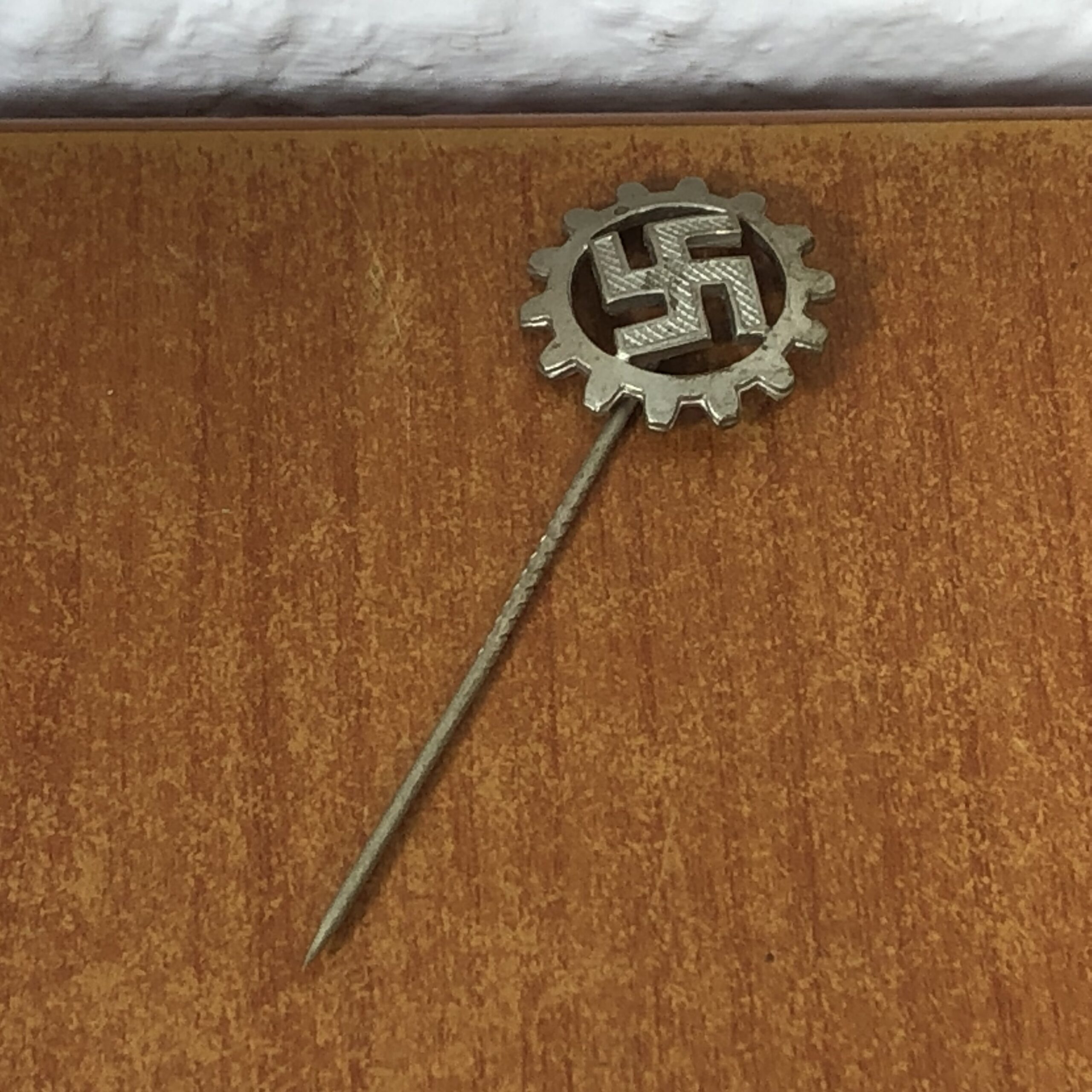 Vintage WW2 Era 1930s German Labour Front Member Badge