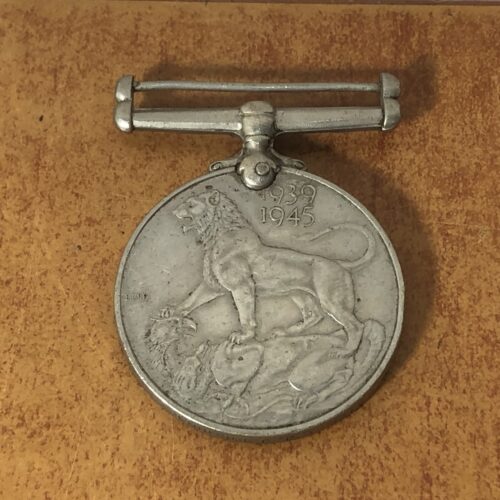 Vintage 1940s WW2 Medal