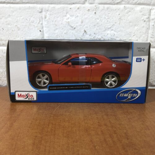 2008 Dodge Challenger (1:24)