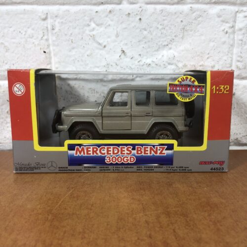 Mercedes-Benz 300GB (1:32)