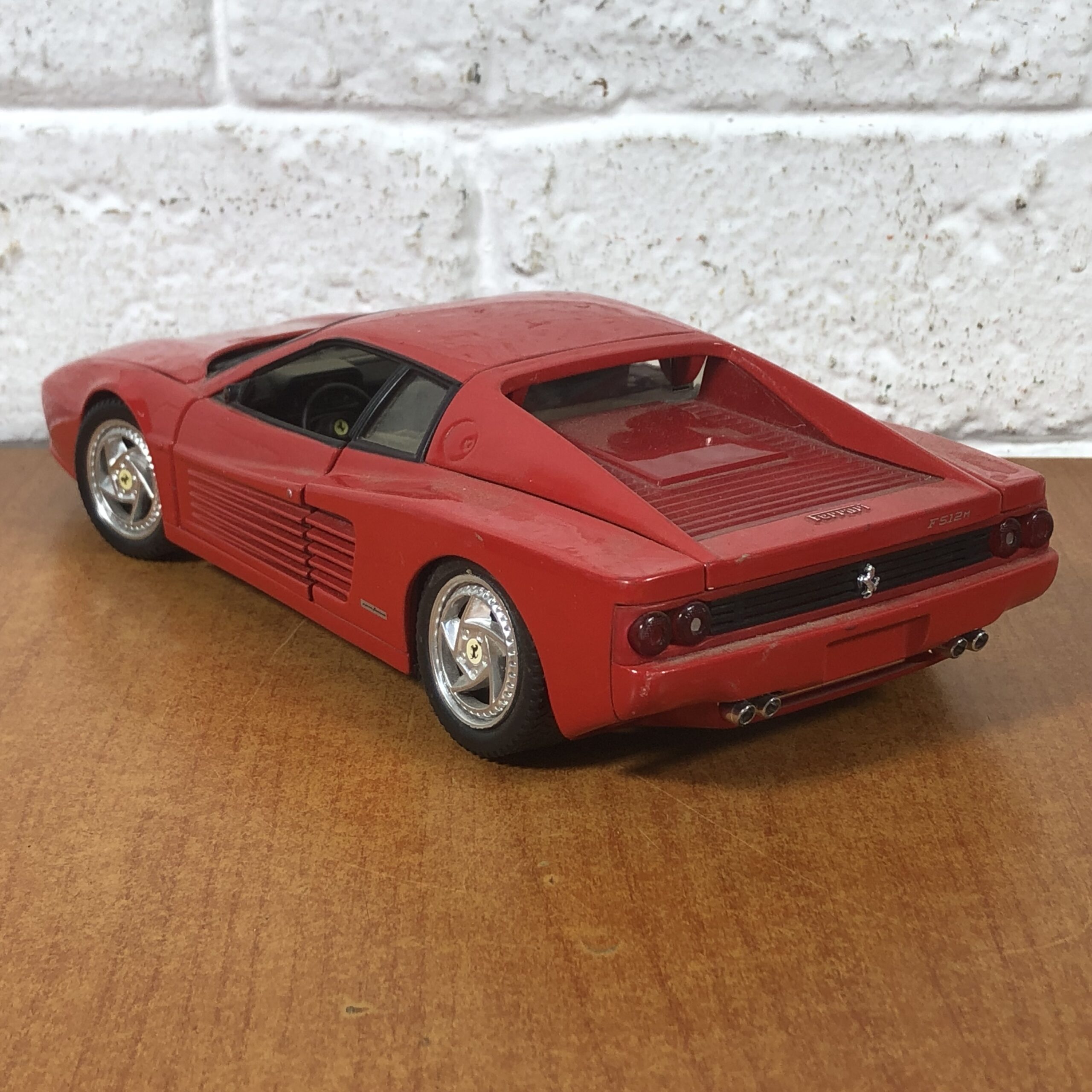 Hotwheels Ferrari Model (1:18) - Image 7