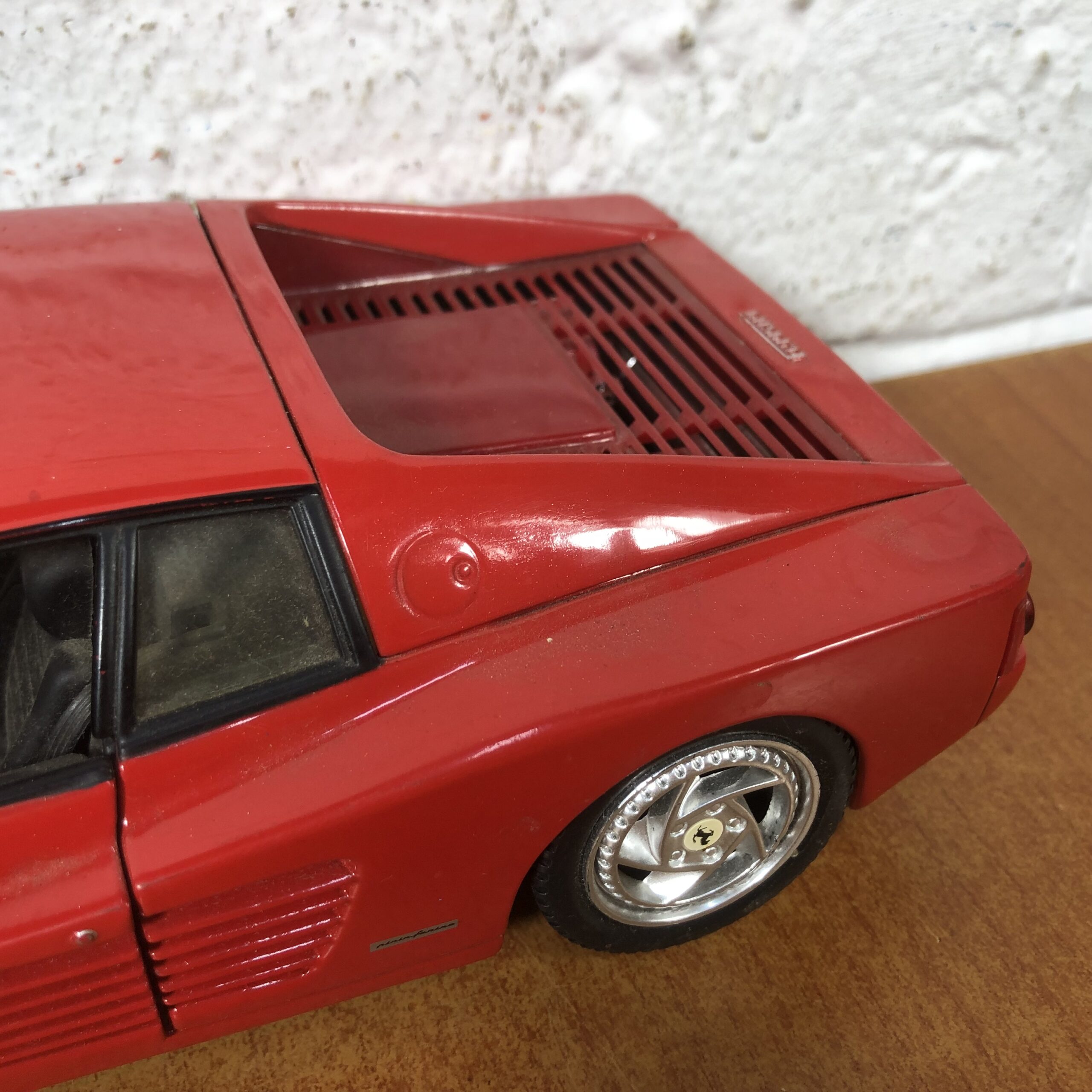 Hotwheels Ferrari Model (1:18) - Image 6