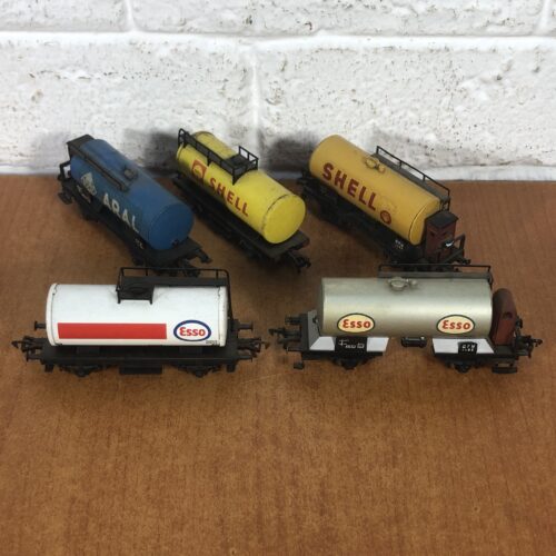 Vintage HO Scale Tank Wagons (Esso, Aral & Shell)
