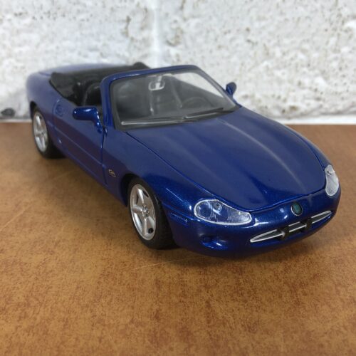 Subaru Impreza WRX (1:24)