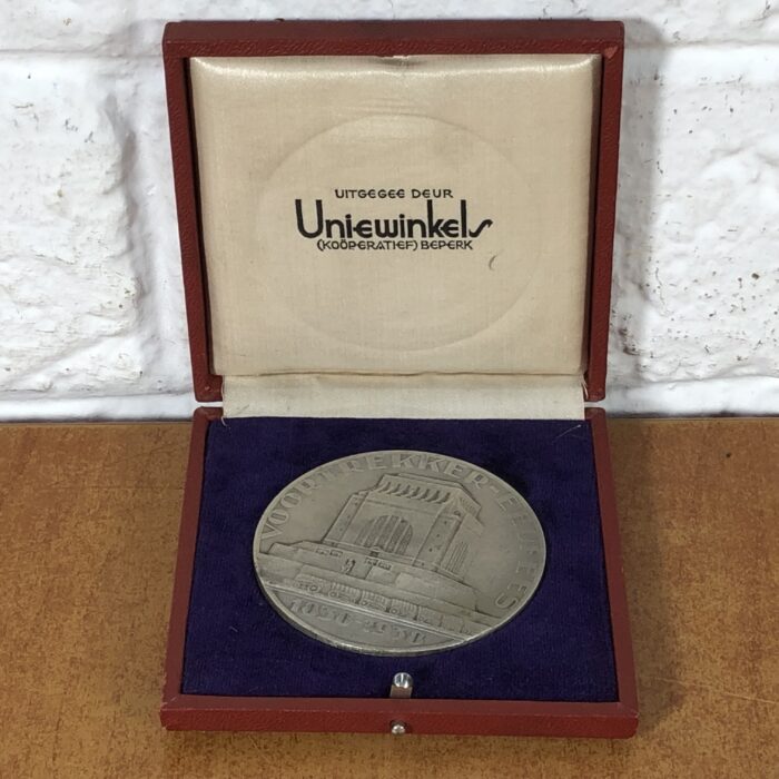 Vintage 1938 Voortrekker Centenary Commemorative Medallion