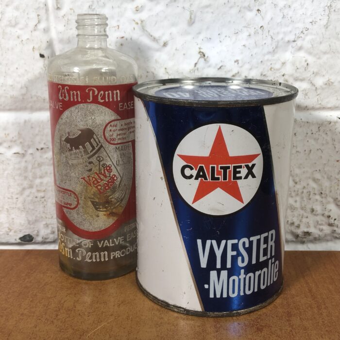 Vintage Caltex Motor Oil Container & Wm Penn Valve Ease Fluid Bottle