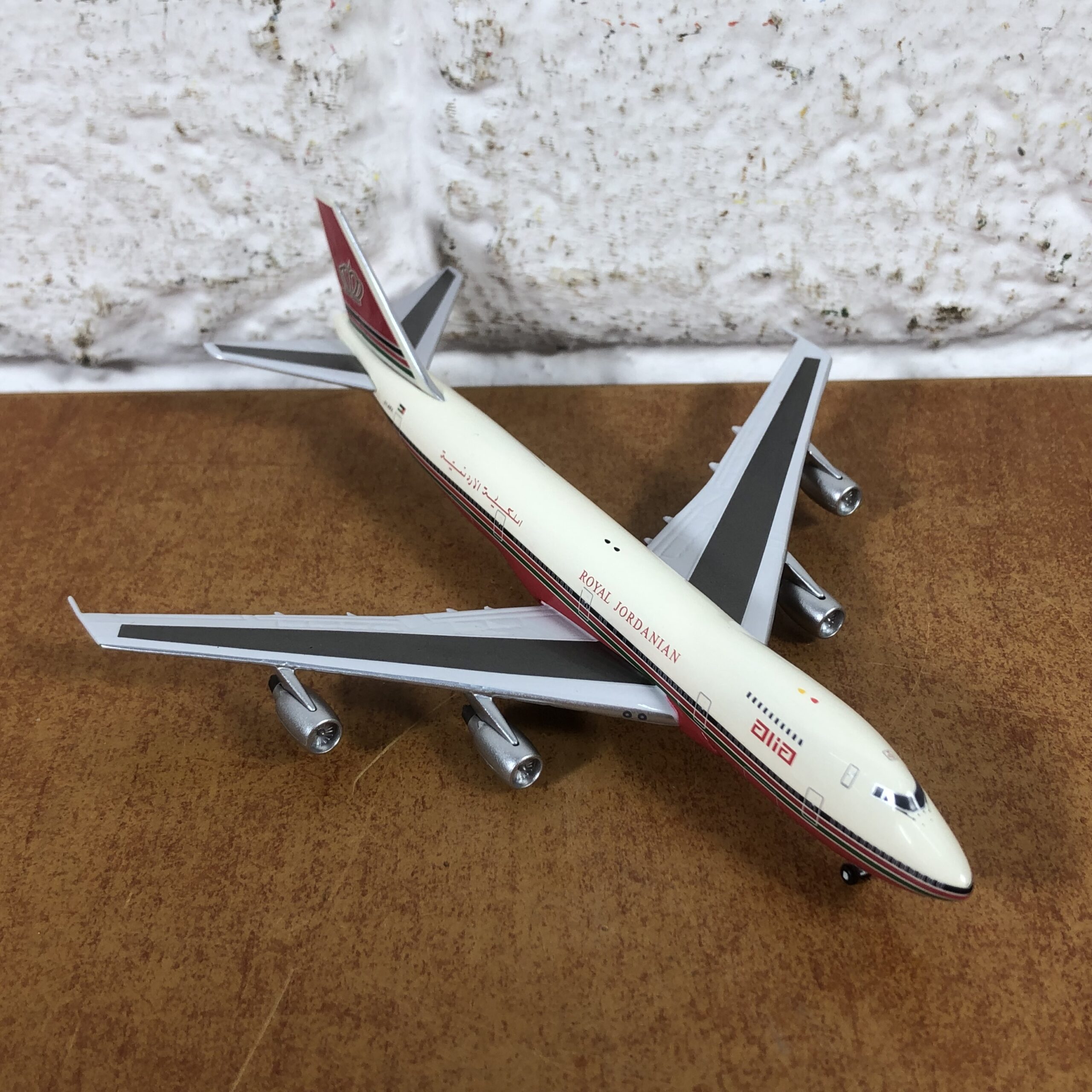 Royal Jordanian Boeing 747-200 Model - Image 3