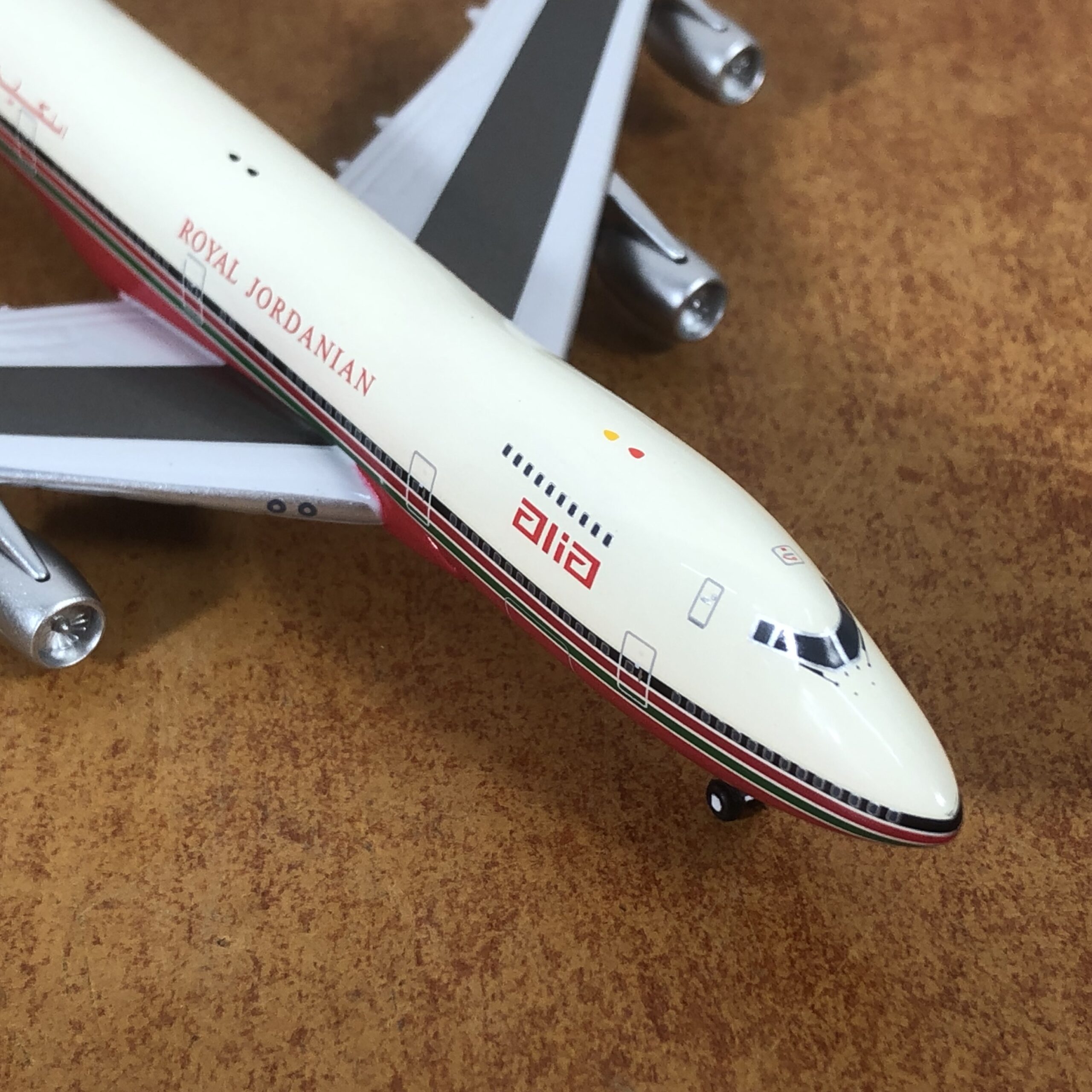 Royal Jordanian Boeing 747-200 Model - Image 4
