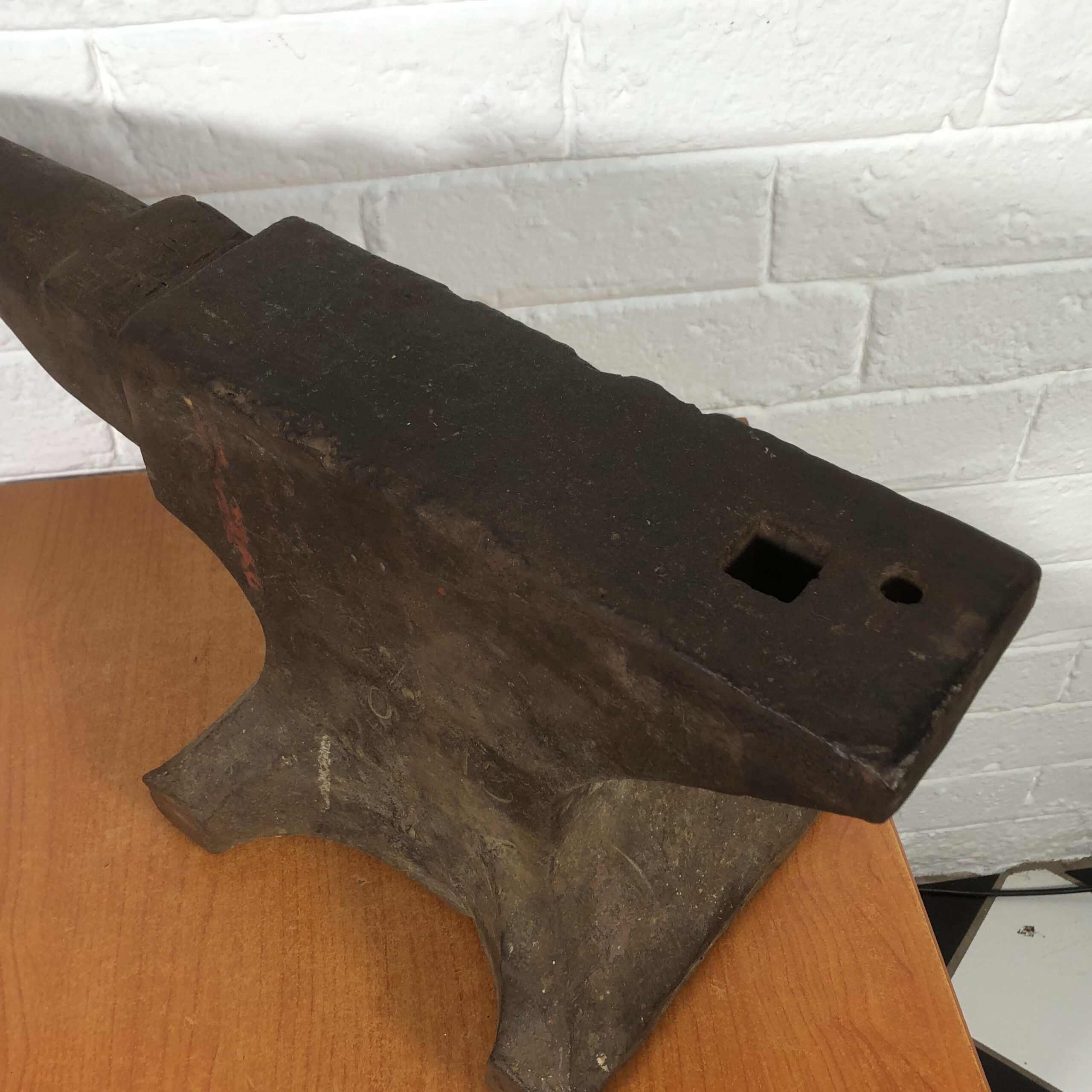 Vintage Anvil - Image 9