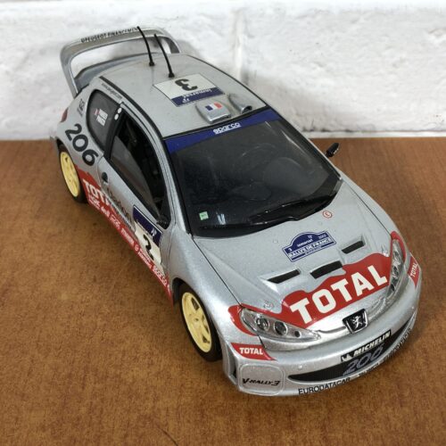 Peugeot 206 WRC (1:18)