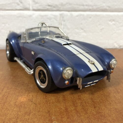 Shelby Cobra (1:18)