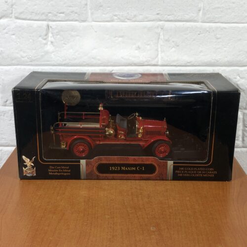 Road Signature 1923 Maxim C-1 (1:24) ~ with Certificate of Authenticity