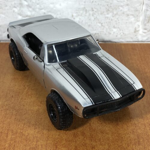 1967 Chevy Camaro (1:24)