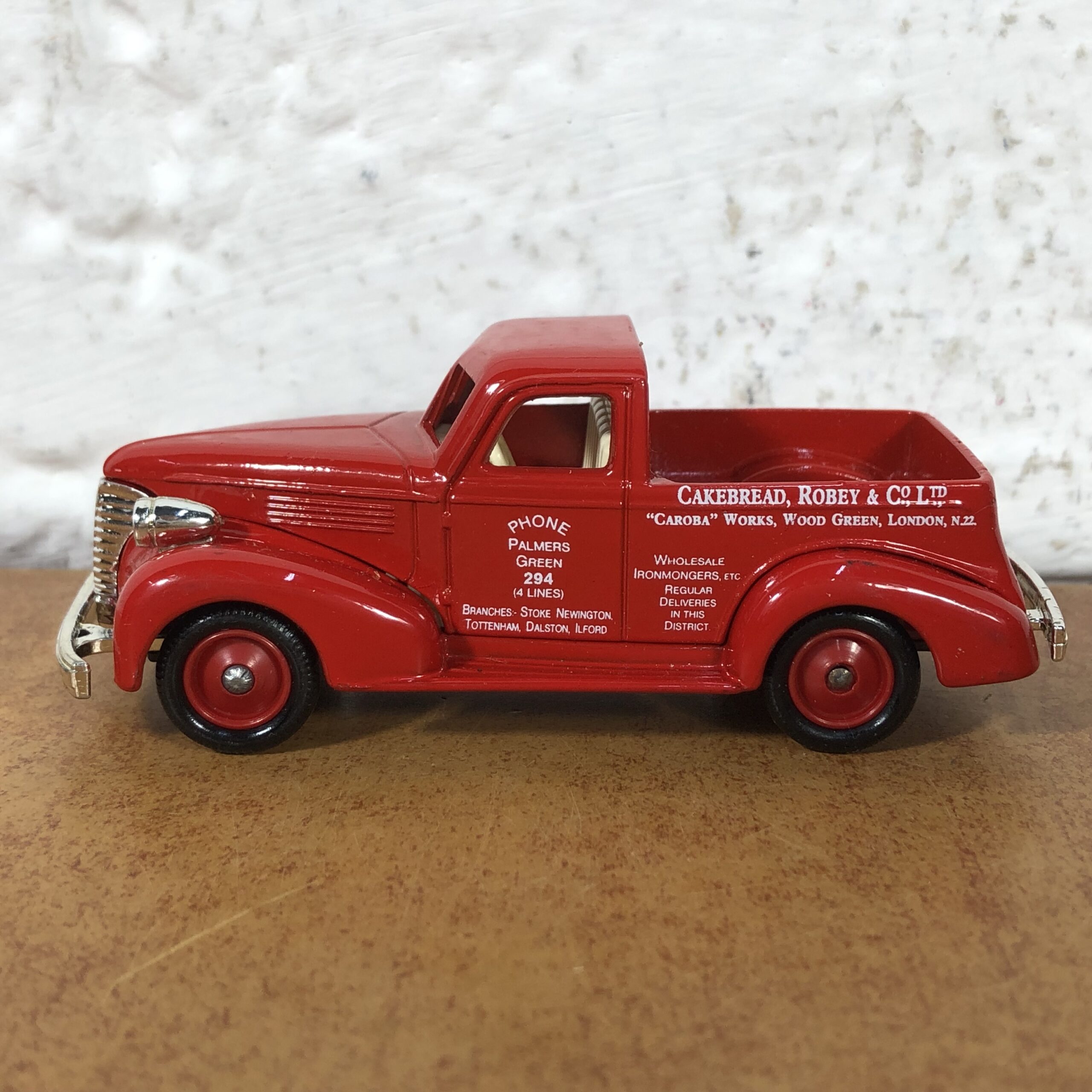 Lledo Days Gone Cakebread Robey & Co Pick-Up Truck (Made in England) - Image 4