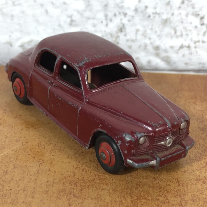 Dinky Toys ~ Rover 75 (Made in England)