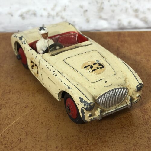 Dinky Toys ~ Austin Healey (Made in England)