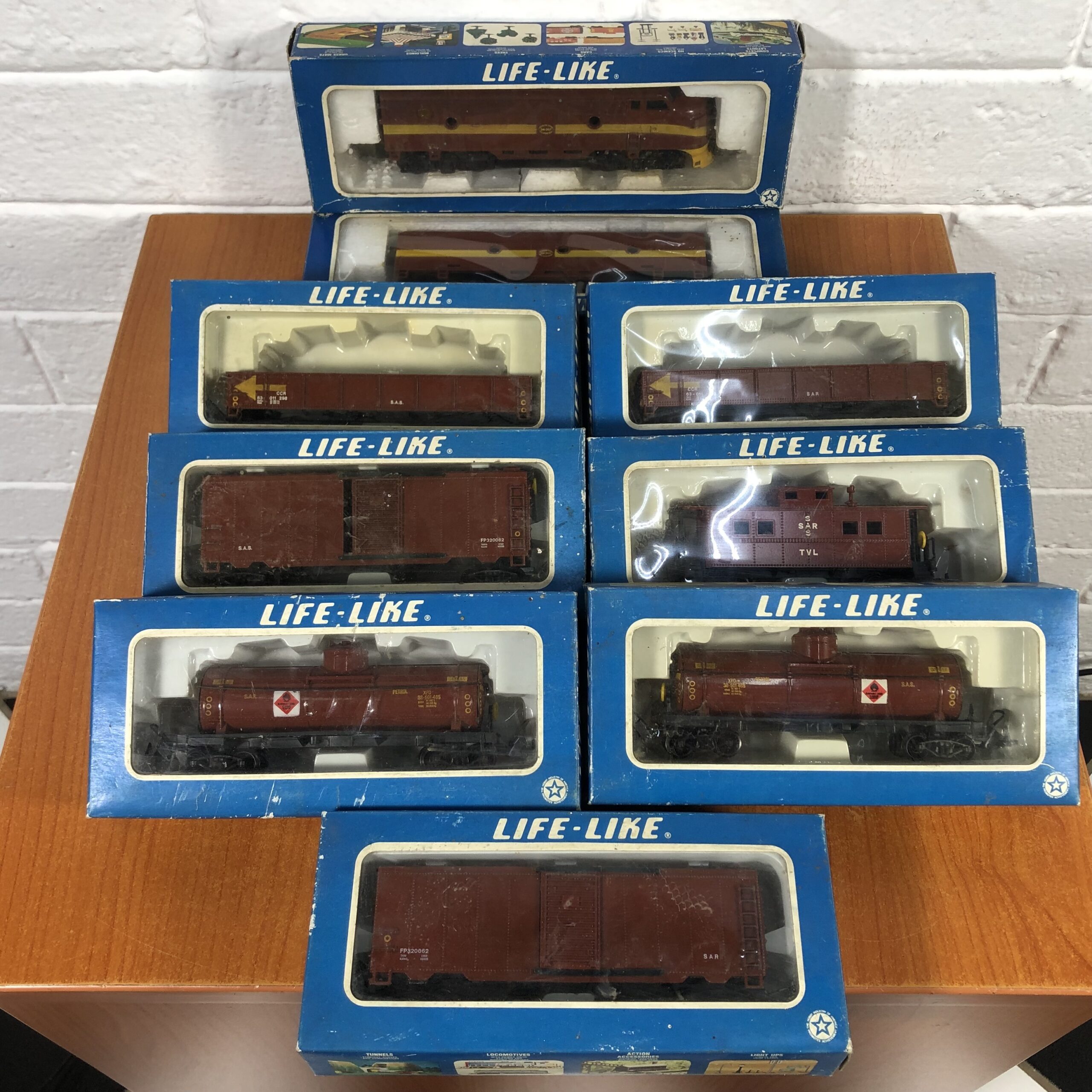 Collection of Vintage Life-Like Model Trains (Made in Hong Kong)