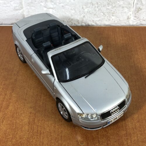 Audi A4 Cabriolet (1:18)