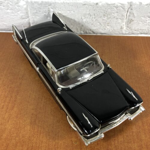 1958 Plymouth Fury (1:18)